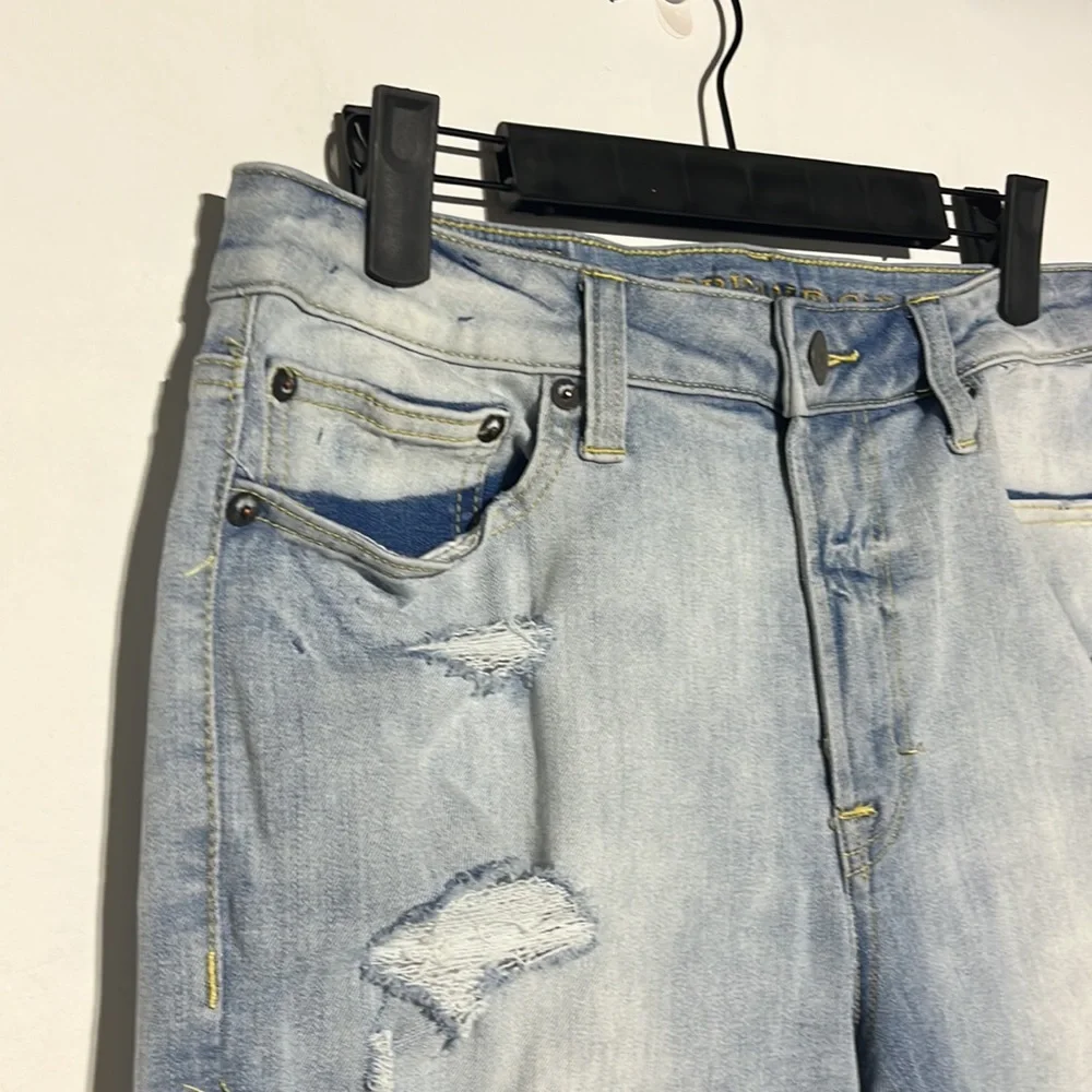 American Eagle Men’s Extreme Flex 4 Lightwash Distressed Denim Shorts Size 30 - Picture 4 of 12
